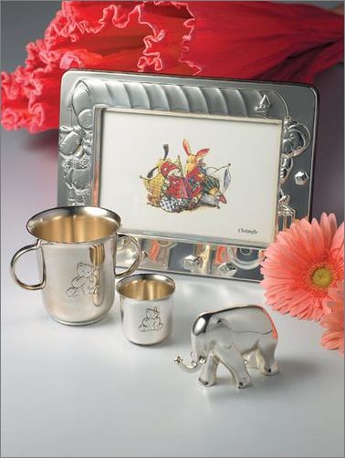 ��ͯ�Ʒ�Ҿ�С���A��ĸ���P��