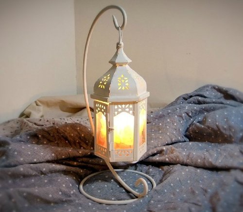 一見傾心的臺燈集合15款最IN燈飾點亮可愛家