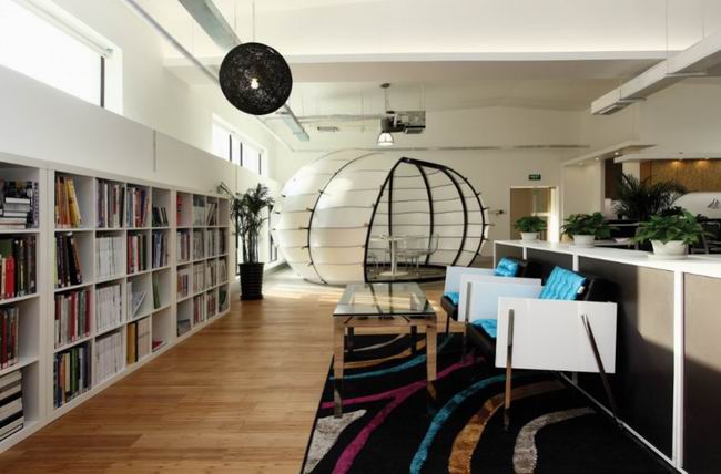 �Ϲτ����k�����g�OӋ