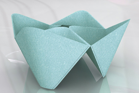 ����һ���p��Ů�؂��ռ{��