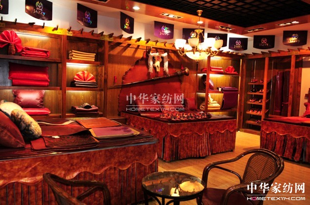 藍(lán)鴿2013春夏新品訂貨會圓滿落幕