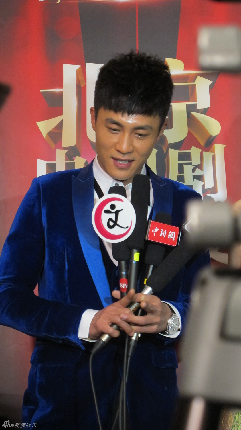 �Ŵ���R�KҦ��"��������"�پ���