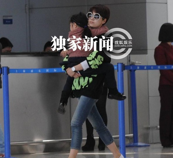 �R���P�e�ҳ��άF(xi��n)��C����Ҋ����