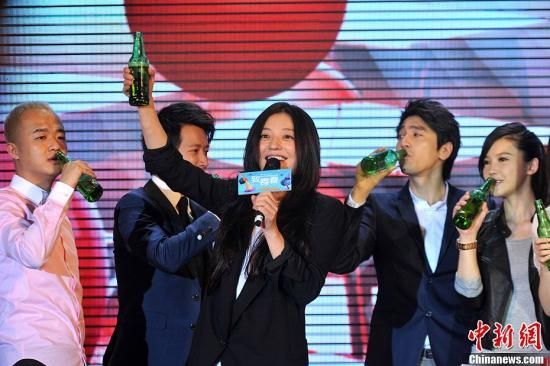 路金波批趙薇新作《致青春》是腦殘爛片