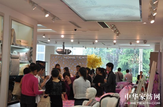 2013���z�ﶬ��Ʒӆ؛�������չ�