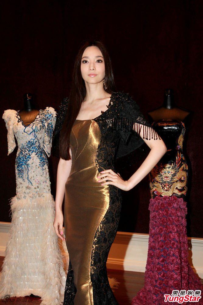 ����Ƚ�ɫ�ڼ��Lȹ���� ���΃�(y��u)��