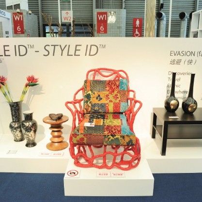 ��19�üҼ�չ��Ļ ��I��չ���¸�