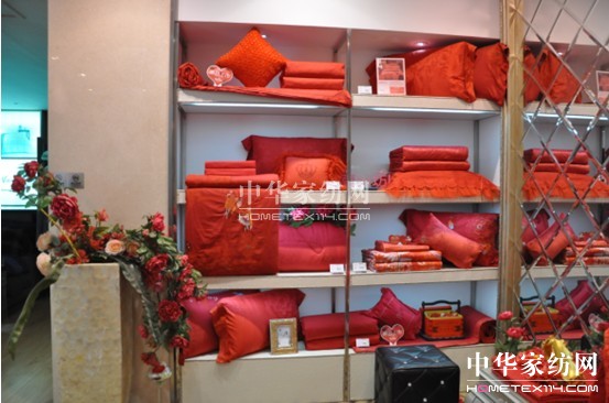 2013����ļ��ȠI(y��ng)�N(xi��o)����м���������Ӗ(x��n)