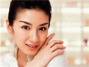 黃奕笑談產(chǎn)后減重秘訣