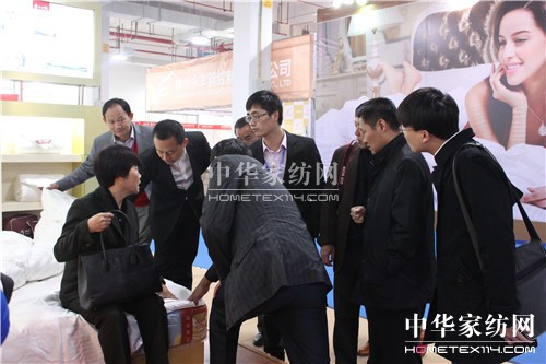 �����ʒɽ��(gu��)�H��q��(ji��)�_(k��i)Ļ�xʽ�e��