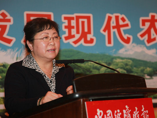 姚小蔓:促進鵝鴨養(yǎng)殖帶動農(nóng)民致富