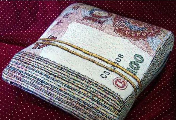 讓我們睡在錢錢上