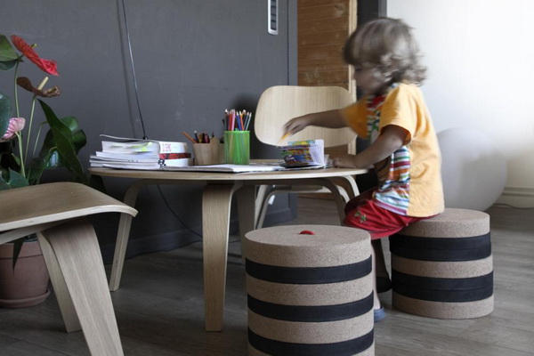 紐扣形狀創(chuàng)意矮凳設(shè)計(jì)