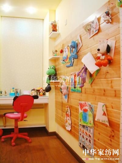 ���Ü�ܰ��ͯ��ɫ���м��^���r�G