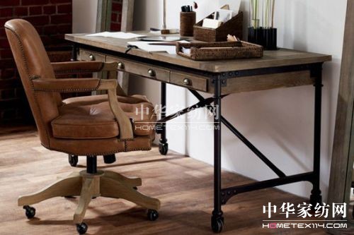 做舊鐵藝家具 感受揮不去的復古情結(jié)