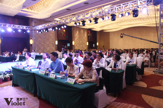 ���_�m�Ҽ�2015������Ʒӆ؛���A�M��Ļ