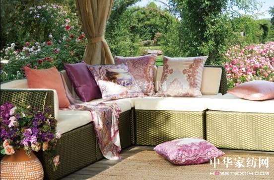 ���z�Ҽ�����������ɫ��style��(l��i)ȡů