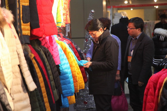 �𲩕�(hu��)�_Ļ�����˚����߿Ƽ���(chu��ng)��a(ch��n)Ʒ��(l��i)�u