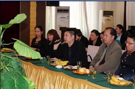 ���ˍu�Ҽ�2015������Ʒ�b�p���߽��N����Մ���A�M�Y����