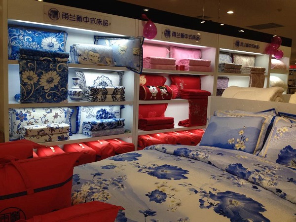 遼寧喀左雨蘭專廳開業(yè) 綻放絢麗光彩