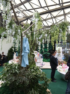 ��ᘕ����������r������