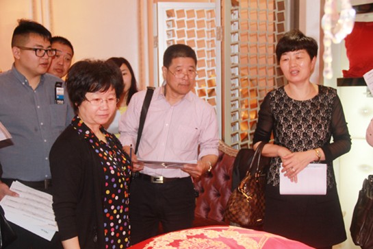 2015���_�Ҽ��ﶬ��Ʒ�u�����A�M��Ļ