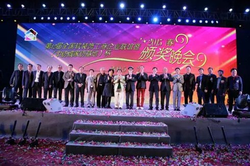 �S�\�ࣺ���M���H�󪄎����ИIˮƽ