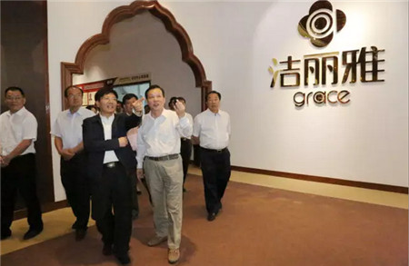 潔麗雅“援疆”二期項目受自治區領導重視