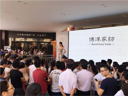 �w��֥�@�G���಩��Ҽ�����ɼ���W���R˹���u��������F��