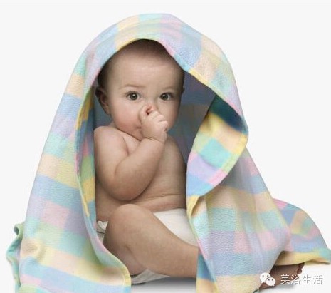 美浴生活:不要讓那一抹風情滑落,浴巾怎么裹才不掉?裹浴巾不掉的方法圖解