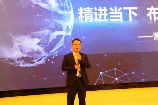 ���R���Ҽ�2017�ﶬ��Ʒ�l(f��)����(hu��)�A�M��Ļ