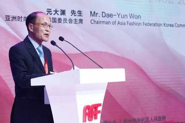 �������ģ��˼�������ޕr(sh��)�������¸߶ȡ���2017���ޕr(sh��)��(li��n)�ϕ�(hu��)�Ї�(gu��)���(hu��)�ں������_(k��i)