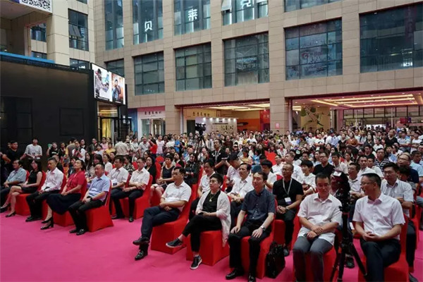 �����Ҳ�����20�d�L(f��ng)��ͬ�У����٬F(xi��n)���L(f��ng)