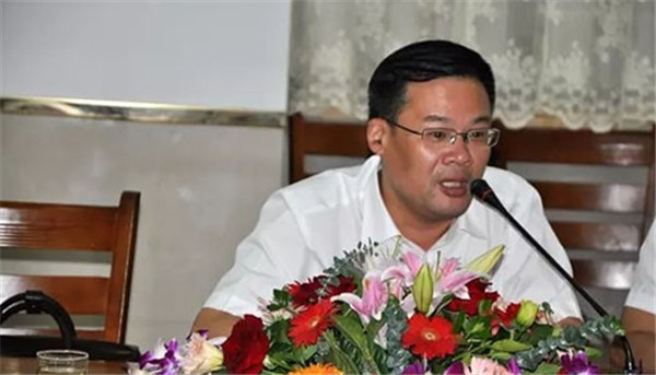 �����мҼ��f�����S���̕������L���������ϣ��U����h���_