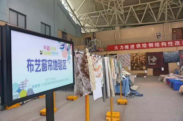 �Ҹ�������ζϯ����ͨ������������300���Ҽ��aƷ��Ů��ʣ�