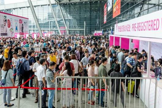 ���ڶYƷ�Ҿ�չ�_Ļ�ڼ���������c(di��n)�����չ����ã��