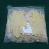 ���z����