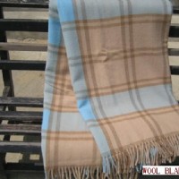 �����m�����K��ë̺