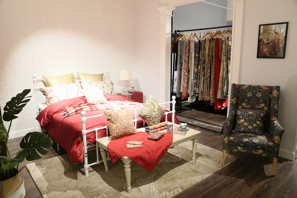 ���������ںϰlչ������L����Ī��˹