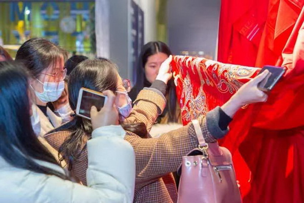 �M�F���ഺ���Ҽ�չ����Ҽ�ӡ��˄��¼Ҽ��a�I�����B