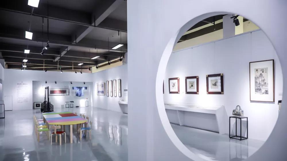 ��ˇ�������I(l��ng)�Gɫ�r(sh��)��--2021������(gu��)�H�鼏���[��(hu��)�_(k��i)Ļ�ڼ�