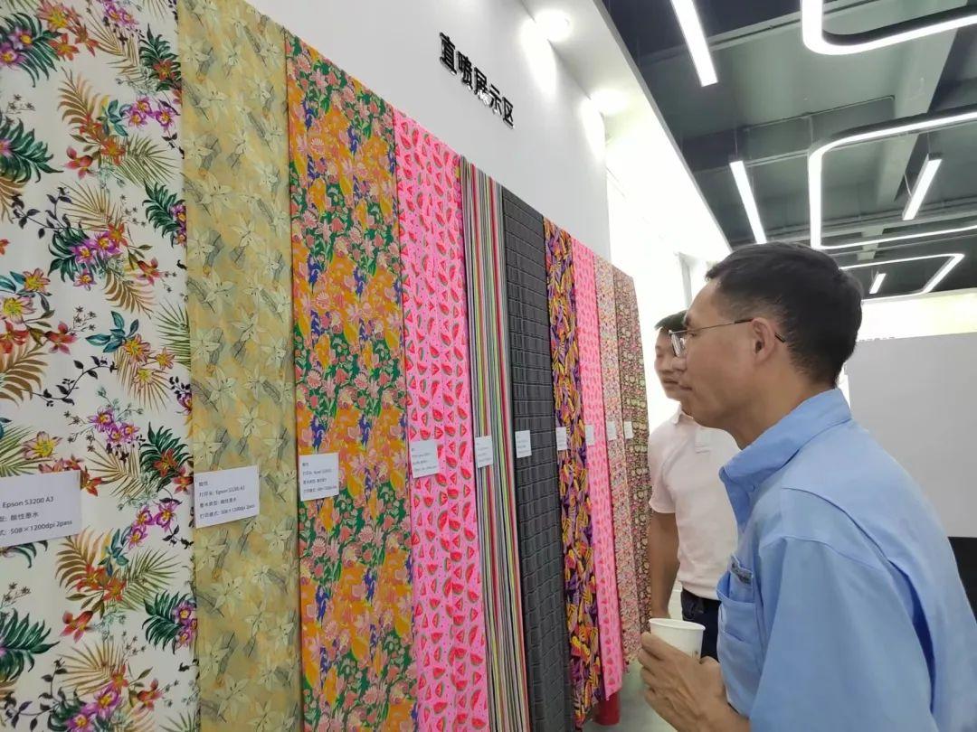 ��ʼ���Ʒ��(sh��)�aӡˇչʾ���ĳɹ���Ļ���F(xi��n)���l(f��)������ذ���Ʒ