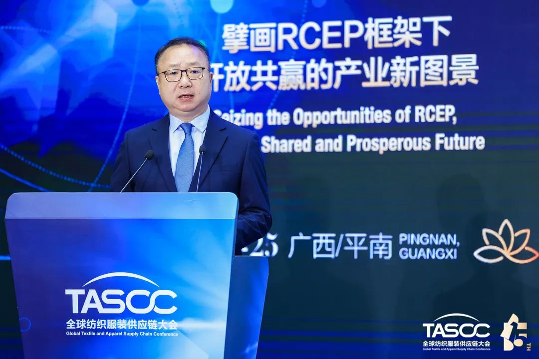 ��θ��|����ʩRCEP��̤��ȫ�򼏿����b�a�I�_�Ź��A�lչ֮·��