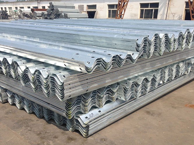 GUARDRAIL PLATE
